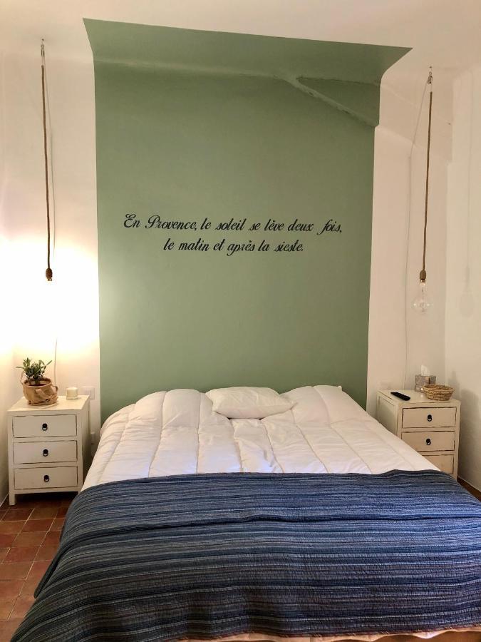 Bed and Breakfast Montjoia LʼIsle-sur-la-Sorgue Exterior foto